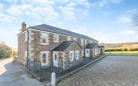 Green Acres Cottages